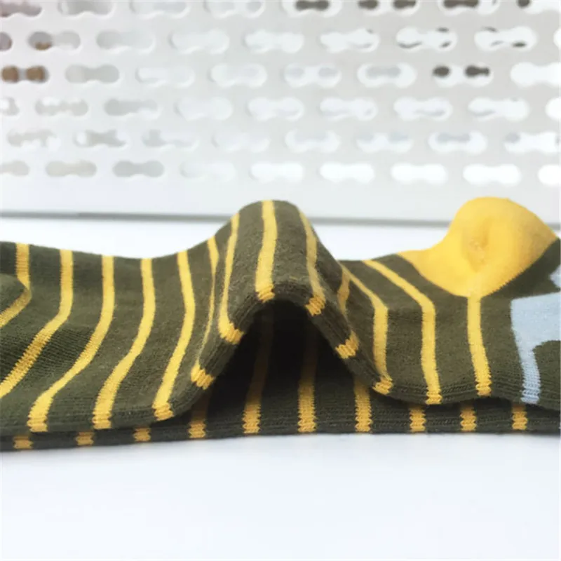 С рисунком из мультфильма Мой сосед Тоторо Унесенные призраками Ходячий замок