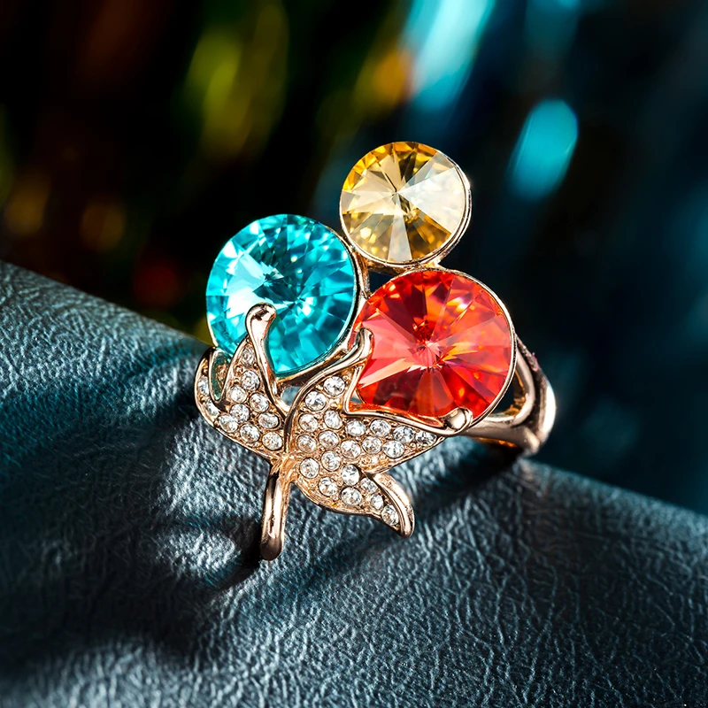 Женское кольцо в форме винограда с кристаллами | Украшения и аксессуары