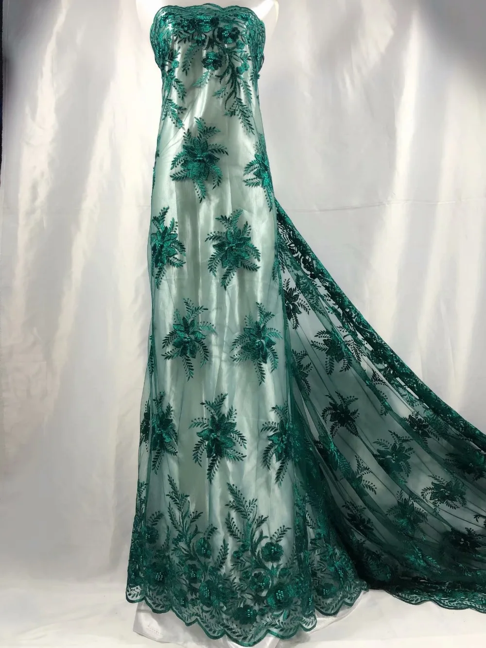 2018 Africa 3D Lace Fabric Latest Style African Embroidery Flower Beaded Women Wedding Dress | Дом и сад