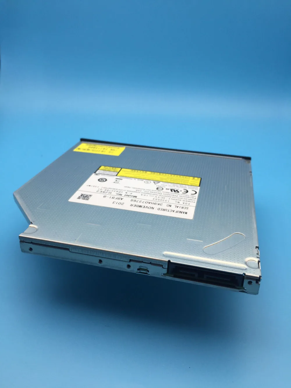 UJ892 UJ8C2 UJ8A2 UJ8B2 UJ8E2 и т. д. DVDRW пишущий DVD плеер привод 9,5 мм SATA и ободок