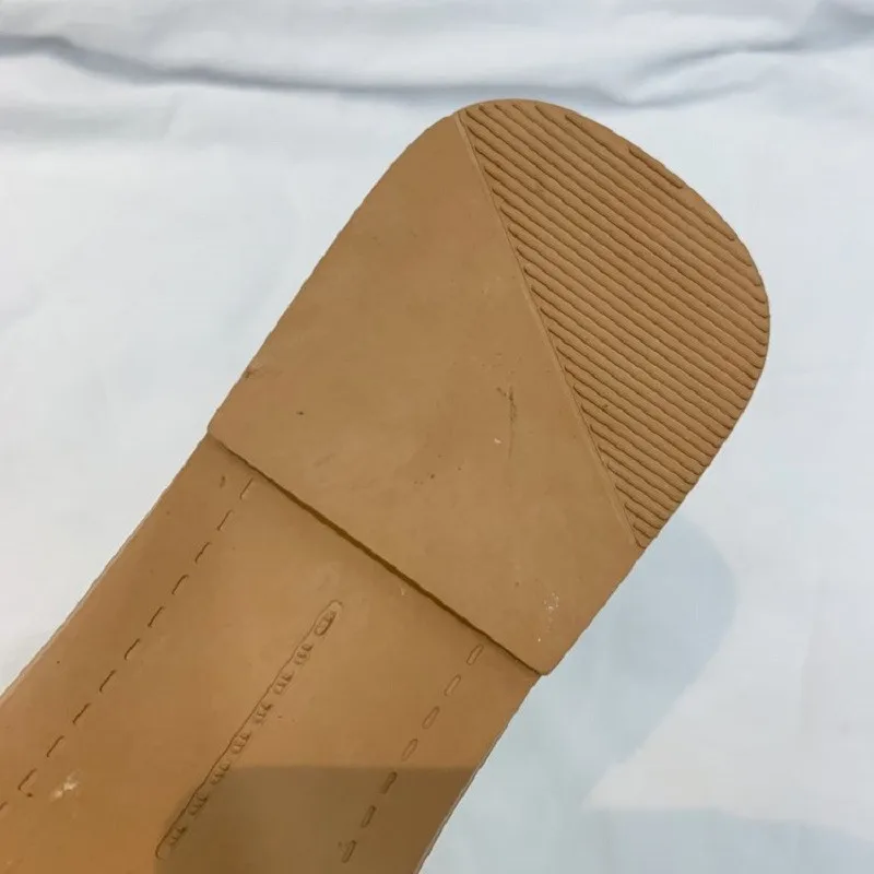 Женские тапочки Новинка модная летняя обувь из искусственной кожи Zapatos De Mujer