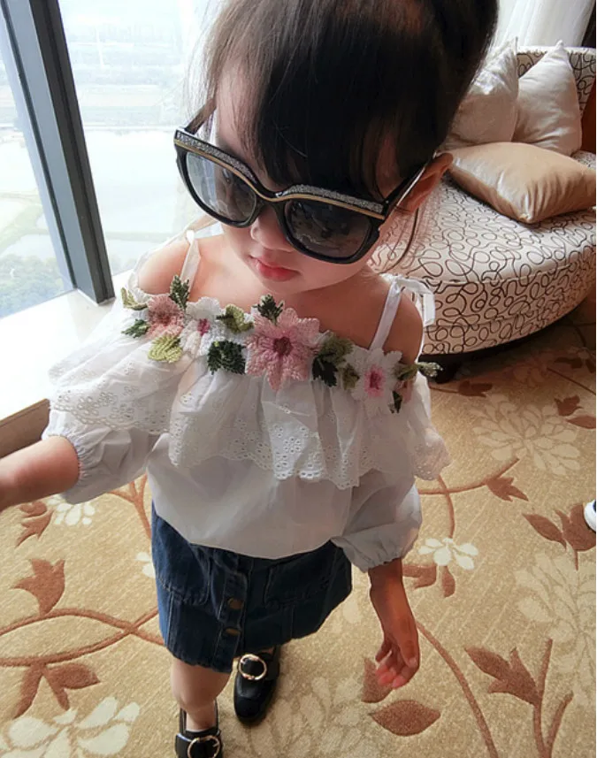 Новые футболки для маленьких девочек Милая Кружевная футболка на бретельках с