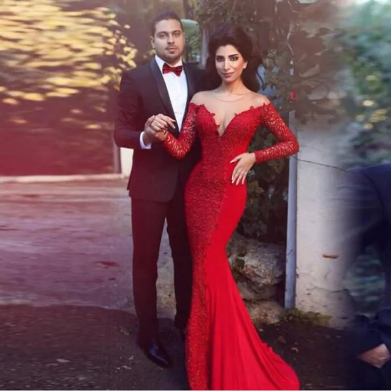 Женское длинное вечернее платье русалка Красное Кружевное эластичное атласное с