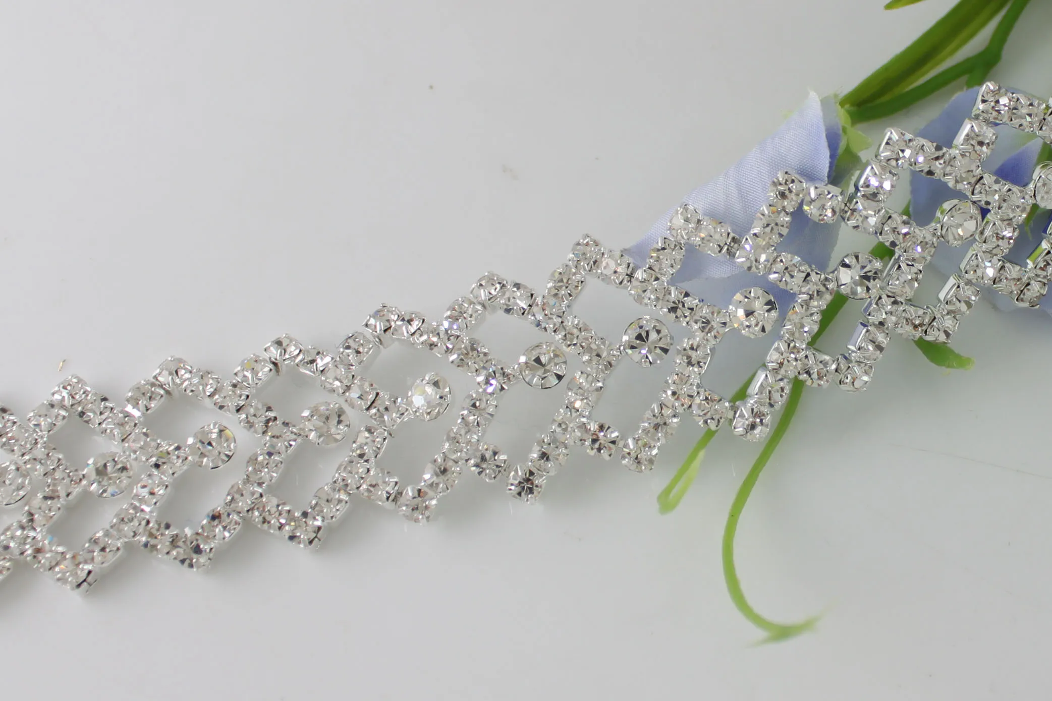 5 ярдов стразы цепочка Хрустальное стекло драгоценный камень серебряная Золотая