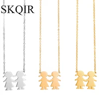 skqir double girls hand in hand pendant best friends choker gold color stainless steel chain sweater necklace mujer jewelry gift
