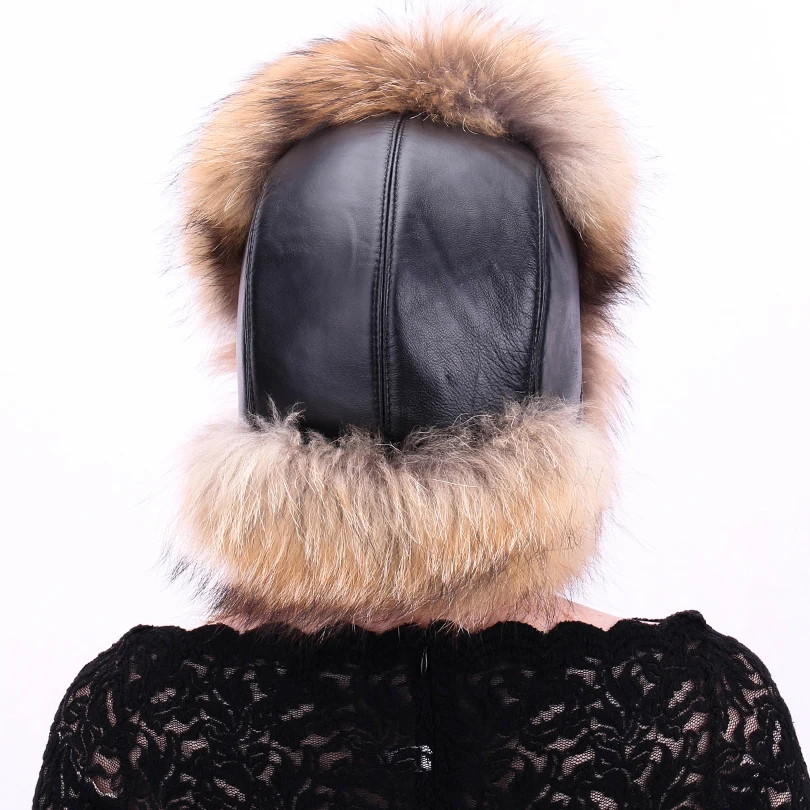 Женская шапка бомбер из натурального меха лисы и енота Повседневная теплая