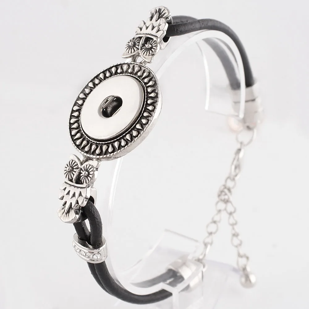 Винтажная Черная Корона высокое качество кожа резная кнопка счастливые