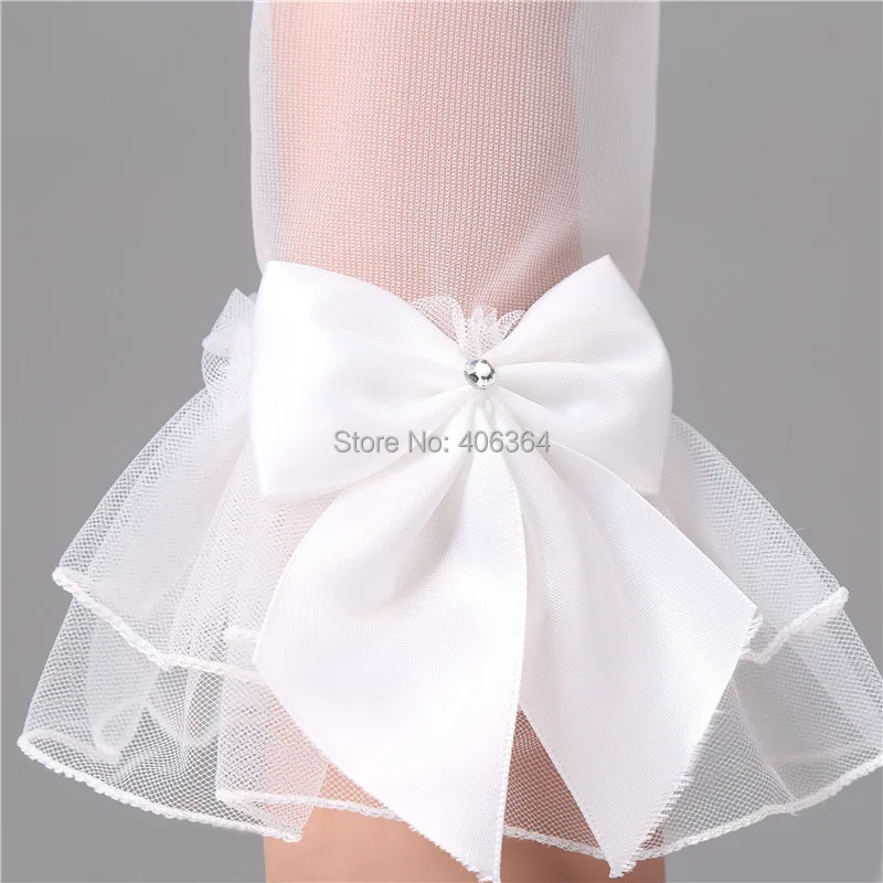 Женская обувь с открытыми пальцами украшением в виде кристаллов бантом наличии