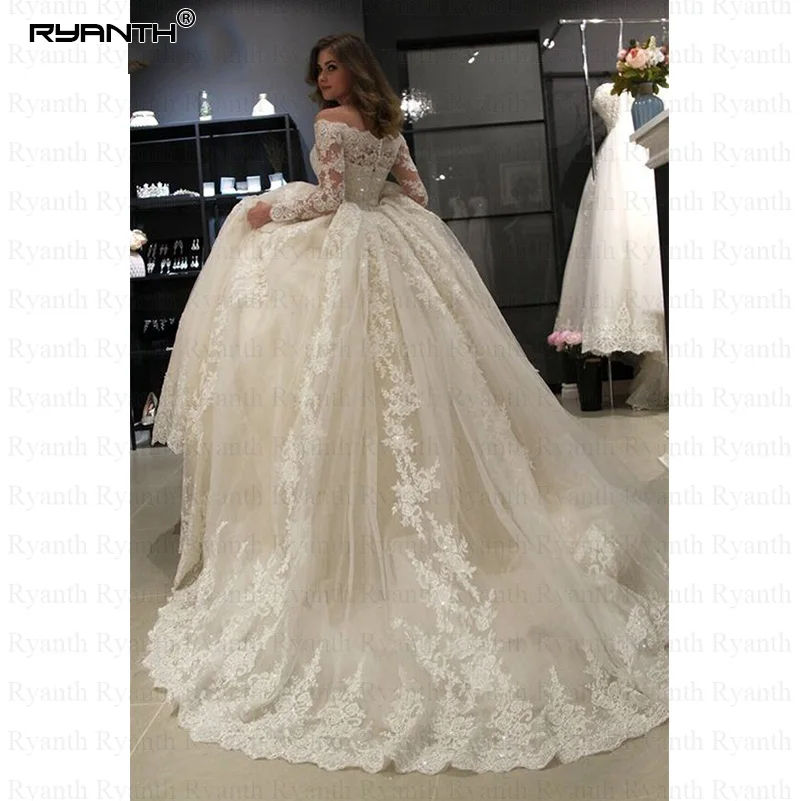 Женское свадебное платье бальное с длинным рукавом модель 2019 | Свадьбы и