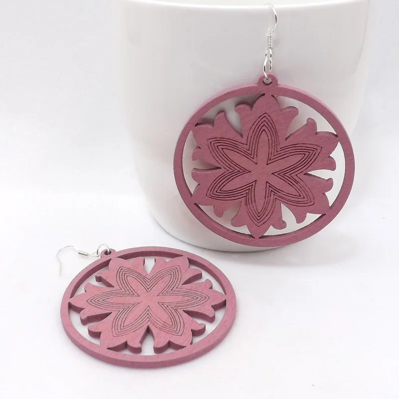 Оптовая продажа 12 пар носочков на древесно стружечная плита хорошего качества