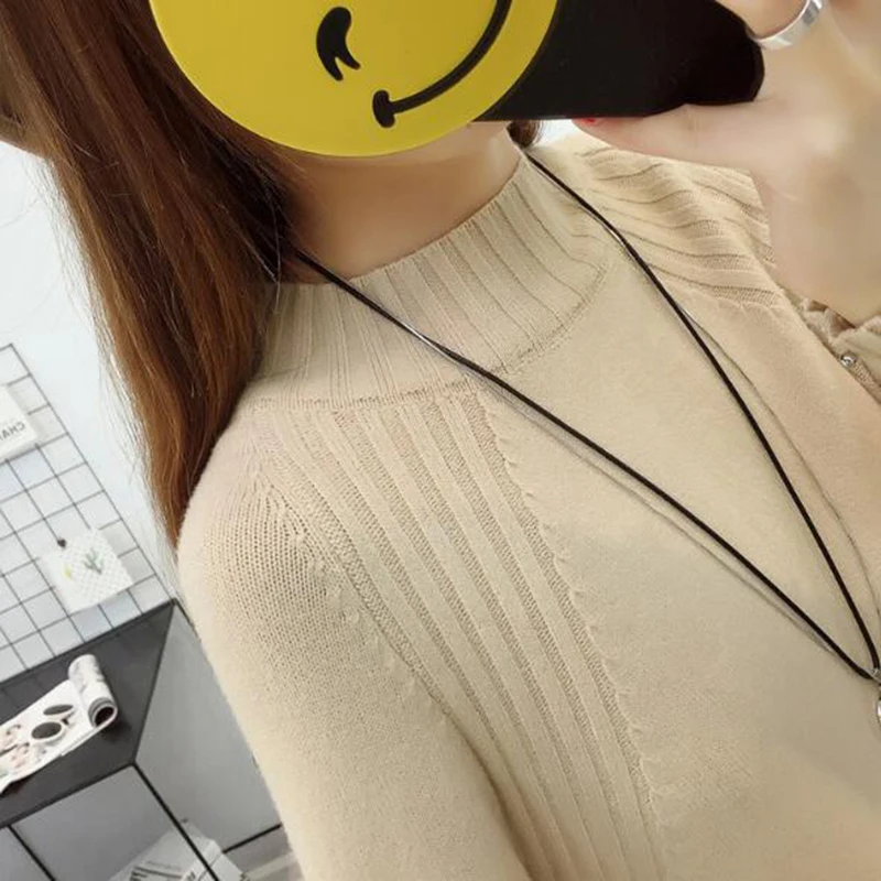 Женское трикотажное платье-свитер с высоким воротником и длинным рукавом |