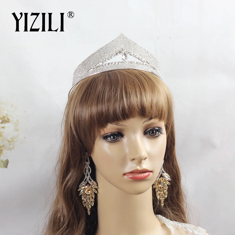 YIZILI сверкающие с украшениями в виде серебристых кристаллов Полный Круглый Кулон покрытый queen Для женщин Свадебная Тиара Свадебные аксессуары для волос Тиара Корона ювелирные изделия на волосы C071