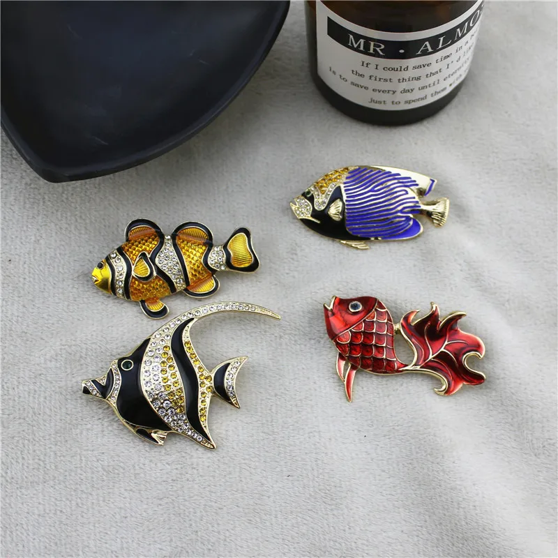 Новая эмалированная брошь в стиле ретро милая брошка для пальто шаль аксессуар