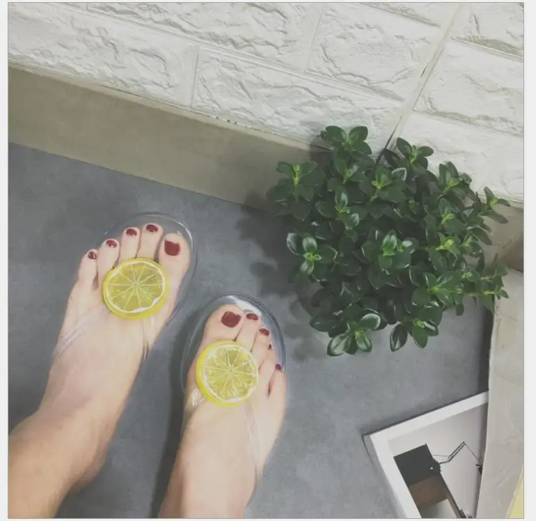 Новые желейные шлепанцы с фруктами и лимоном для студентов Южной Кореи на лето