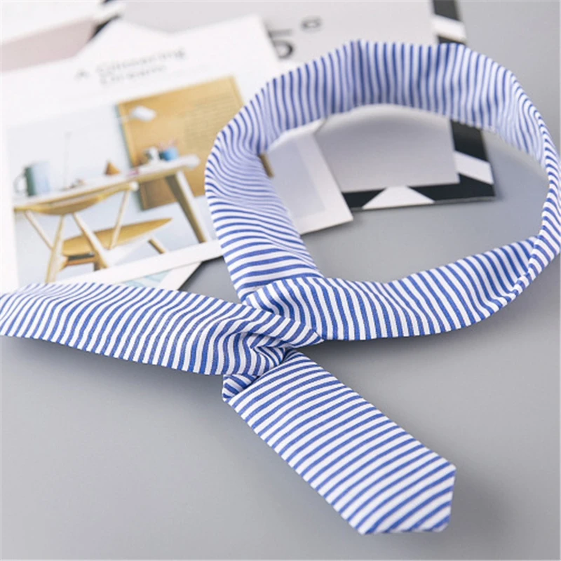 Новинка 2018 года Лидер продаж Летняя одежда для маленьких девочек Милая в синюю