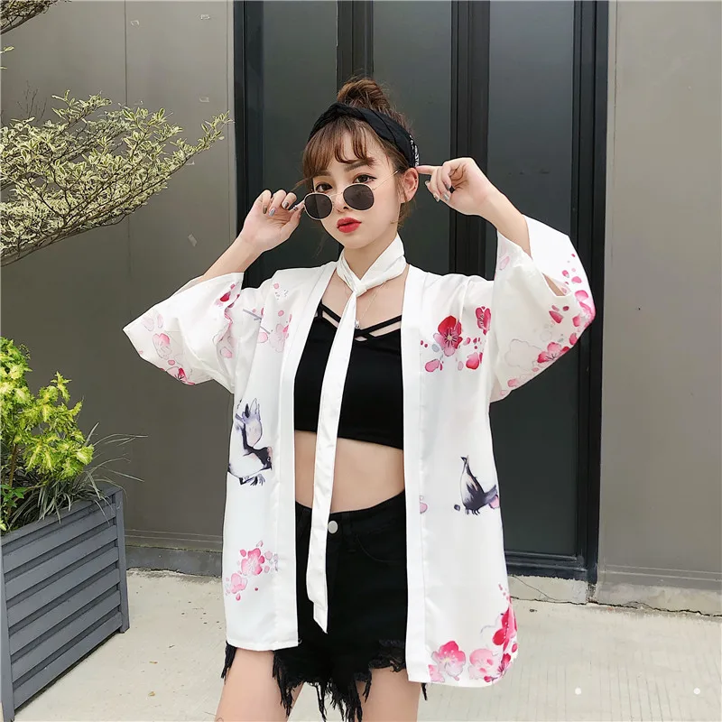 Женское кимоно пальто японская Куртка Верхняя одежда с принтом винтажная Harajuku Свободная блузка с принтом солнцезащитный кардиган милый 914-A196