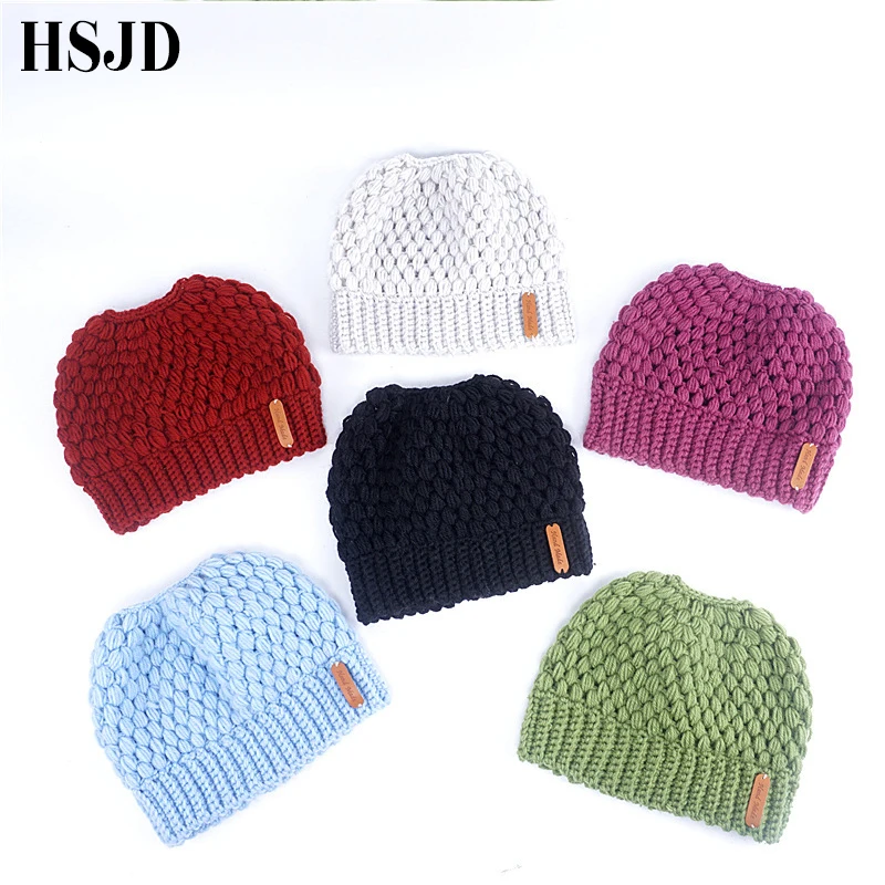 Однотонная вязаная шапка для конского хвоста крючком взрослых зимние шапки