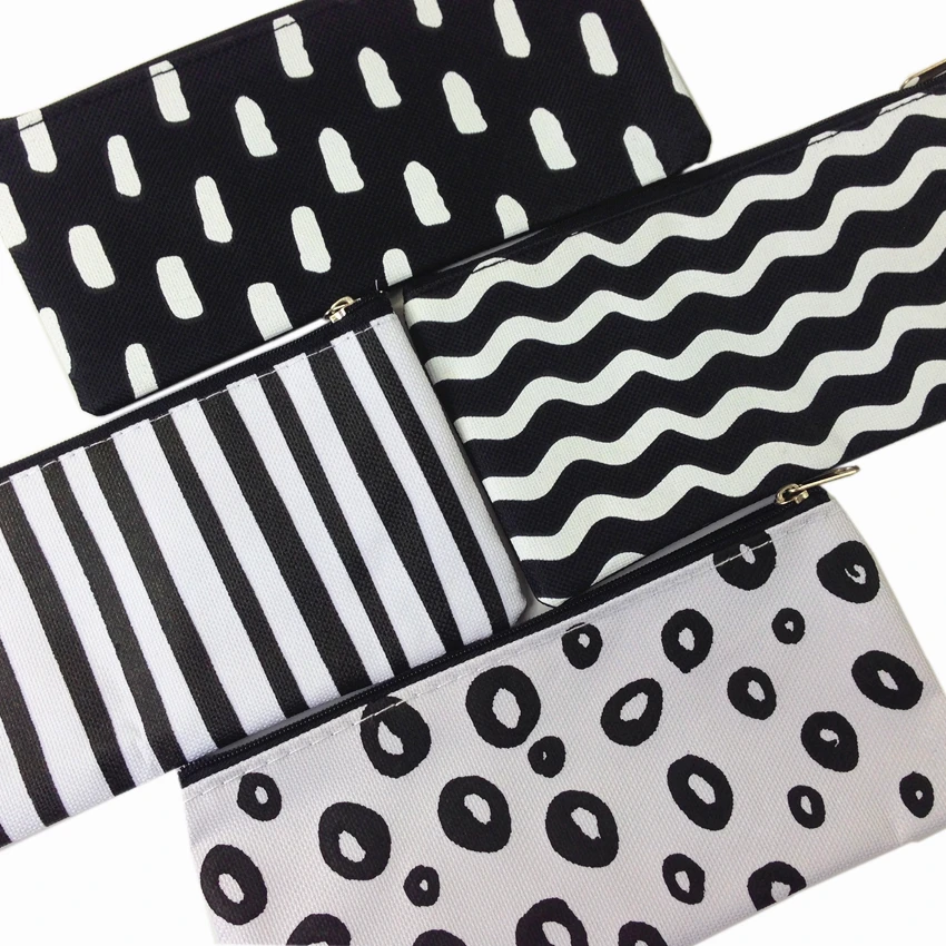 

20pcs/lot NEW Fashion Black & White pattern zipper cloth pencil bag Students' collection Storage gift bag good quality Wholesale