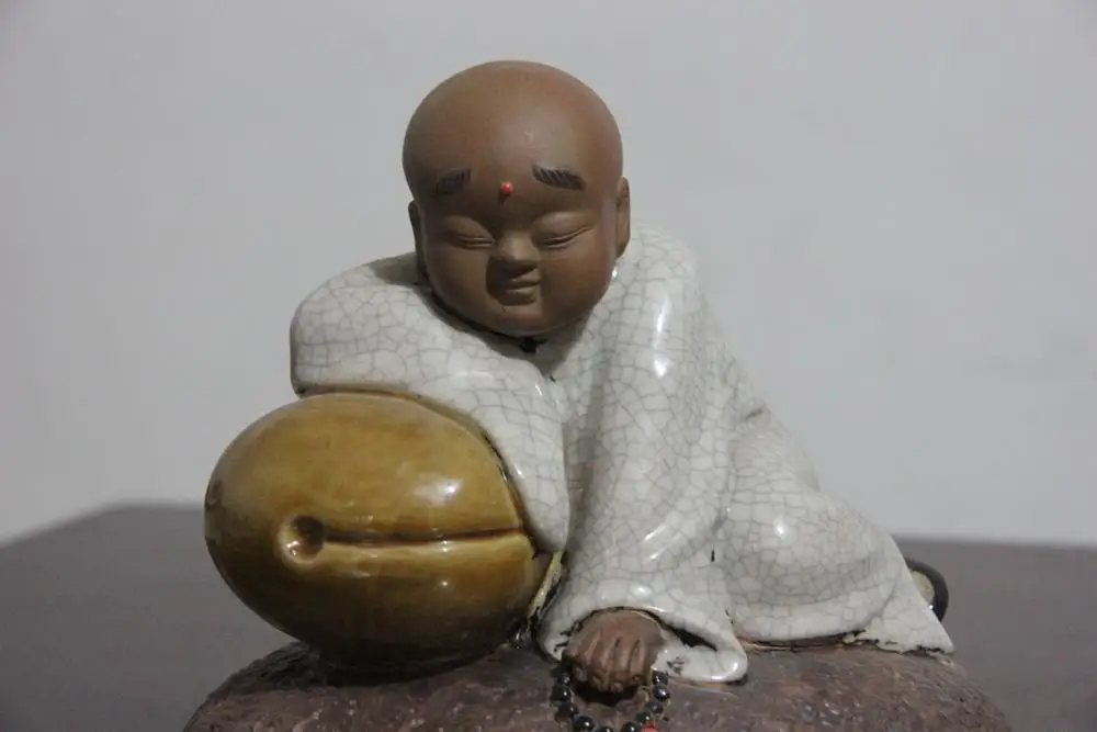 China pottery porcelain Muyu pillow to sleep Buddhist Little monk Buddha Statue | Дом и сад