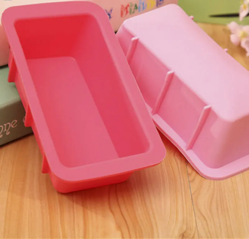 

Medium Silicone Cake Mold Toast Bread Mold Rectangular Random Color [4]
