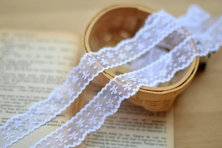 DIY Белое кружево полиэстер Кружева Кукла кружева аксессуары 2,5 см Ширина