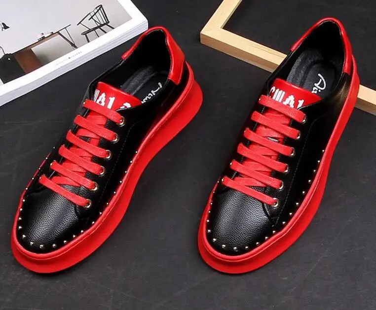 Murah Sepatu Pergelangan Kaki Fashion Pria Sepatu Bot Pergelangan Kaki Atas Paku Keling Musim Semi Musim Gugur Sneakers Pria Sepatu Kasual Jalanan
