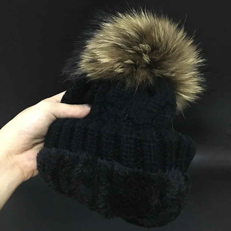 Skullies Beanies Женская бархатная зимняя женская шапка теплая Женская шапка брендовая вязаная шапка 18 см Меховые помпоны шапка для отдыха - Цвет: black Solid color
