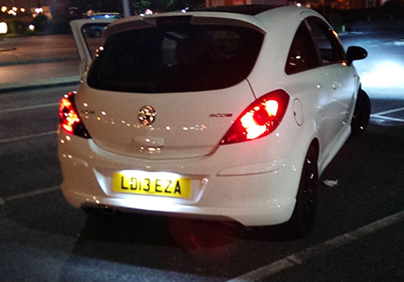 

ANGRONG 2x LED License Number Plate Light Lamp Bulb For Vauxhall Opel Adam Astra H J Corsa C D