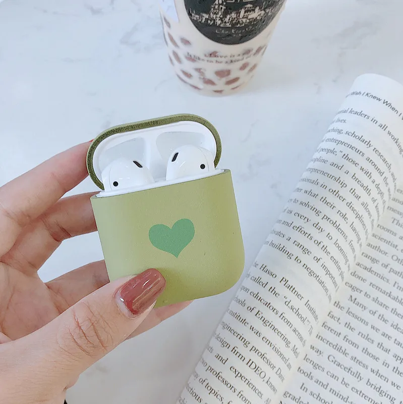 Чехол для Airpods милый мультяшный чехол наушников Apple 2 ярких цветов с сердечком Earpods