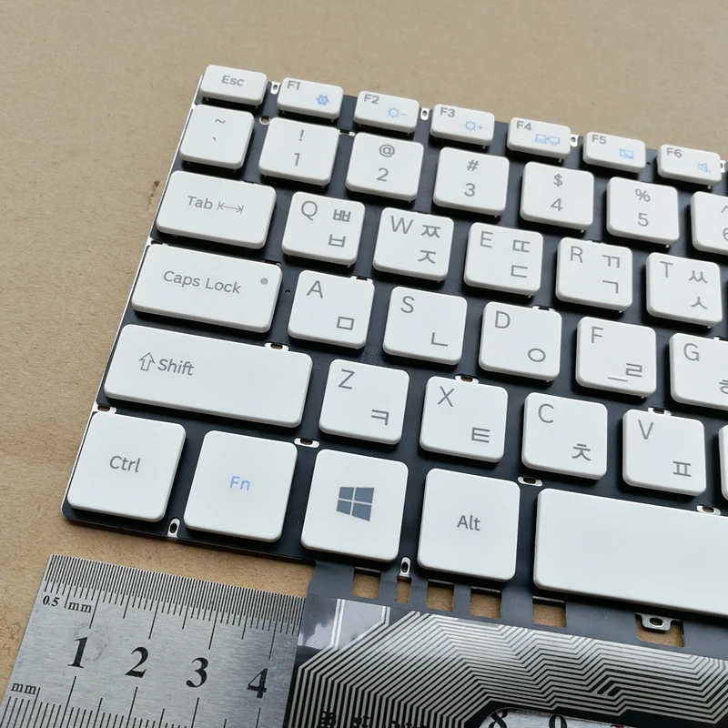 Корейская раскладка новая клавиатура для ноутбука Samsung NP910S3L 915S3L 910S3K 915s3k KR BA59 03983B
