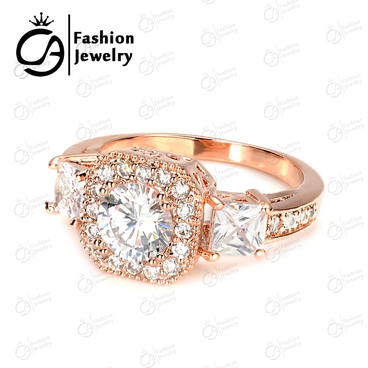 Модное ювелирное изделие из белого золота Halo три камня круглая огранка с