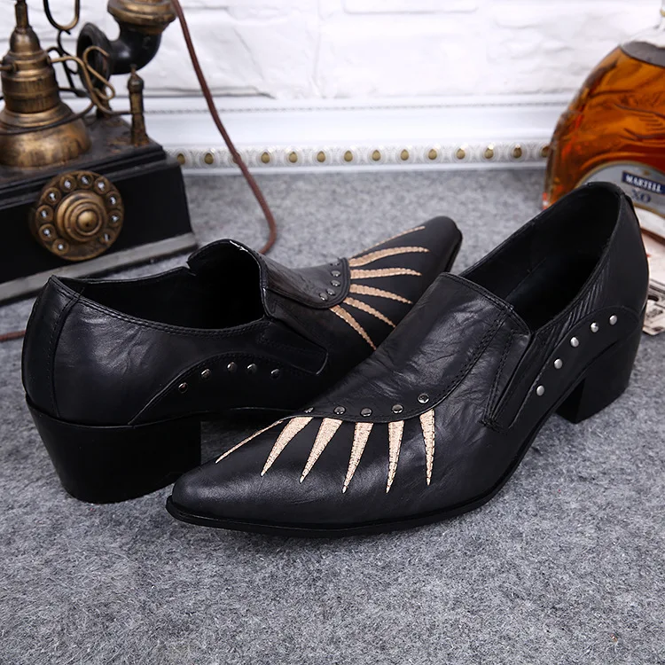 

Leather Men's Shoes Trend Personality Black Pointed Shoes