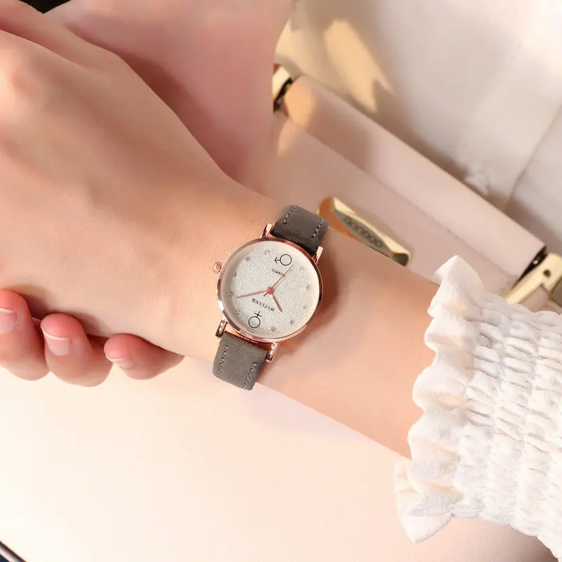 Роскошные простые маленькие свежие весы со стразами и бриллиантами Женские