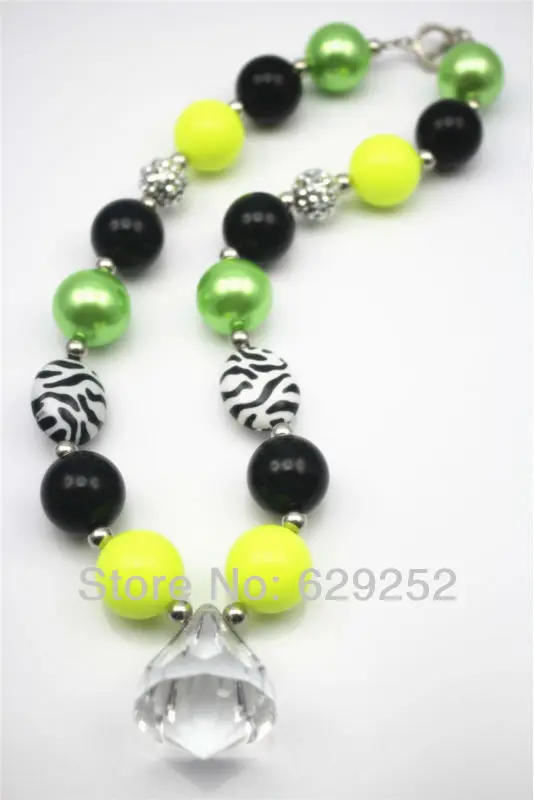 Рождественская зеленая жвачка для пузырей украшенная бисером массивное