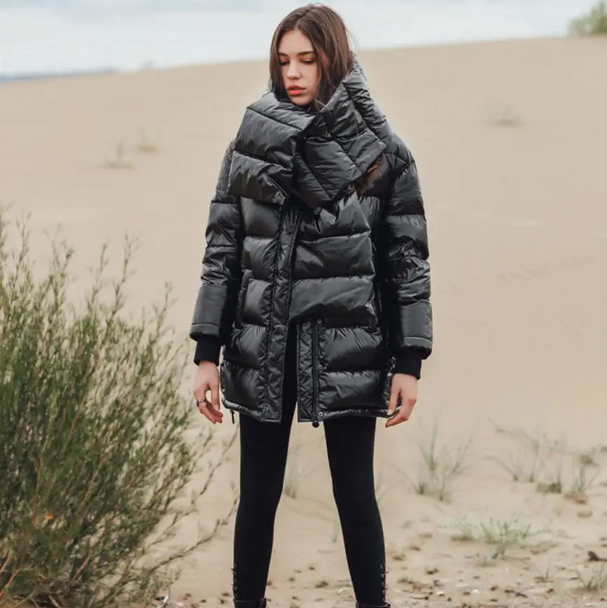 winter new fashion brand 90% white duck down jacket female big size warm longer down coat with a beautiful Bib wq151