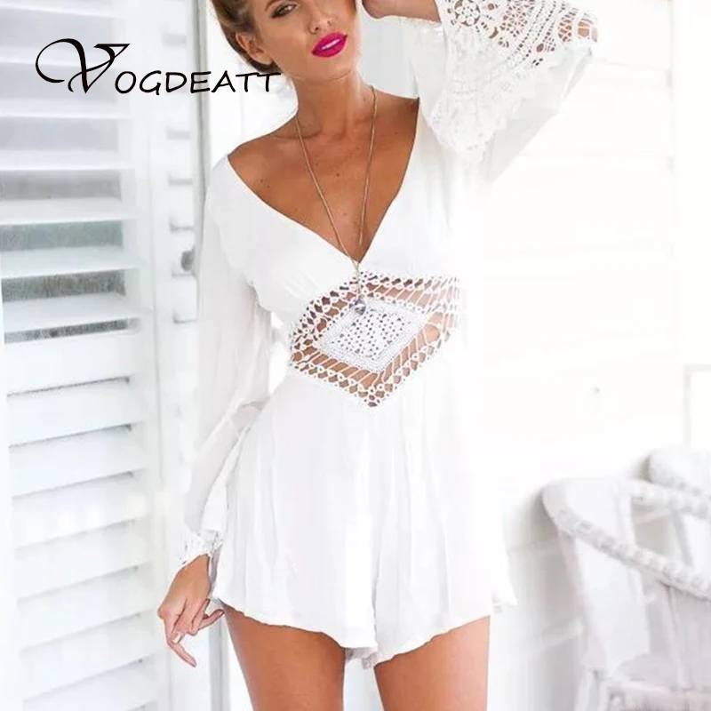 Белый кружевной комбинезон женский сексуальный с v образным вырезом цельный