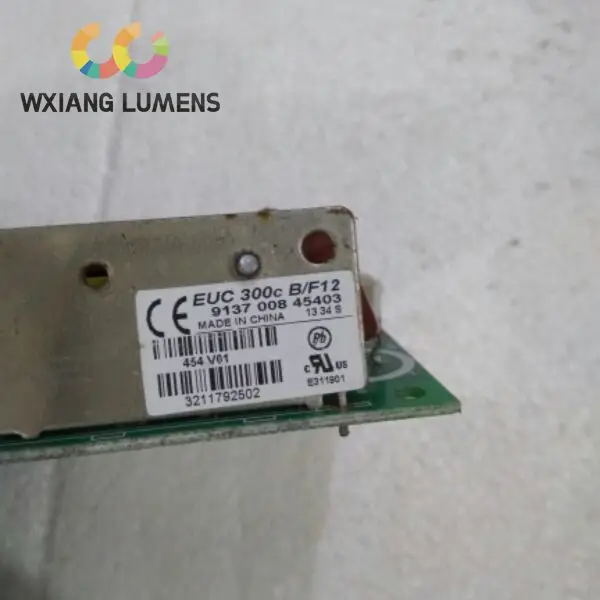 Блок питания для прожекторной лампы EUC 300c B/F12 | Электроника