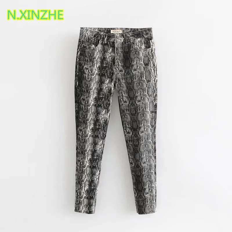 2018 женская одежда со средней талией змеиный принт потертые джинсовые узкие брюки