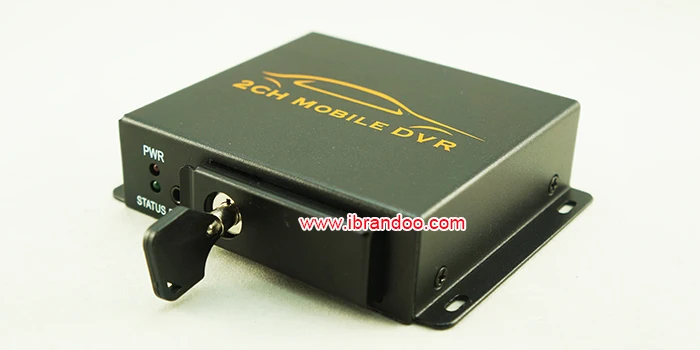 Маленький 2-канальный автомобильный видеорегистратор с SD-картой для записи в