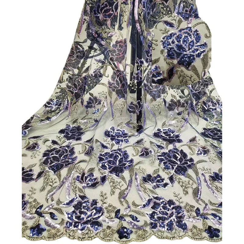 Таким образом с красивым цветочным рисунком сделаны Красочные Блестки дизайн