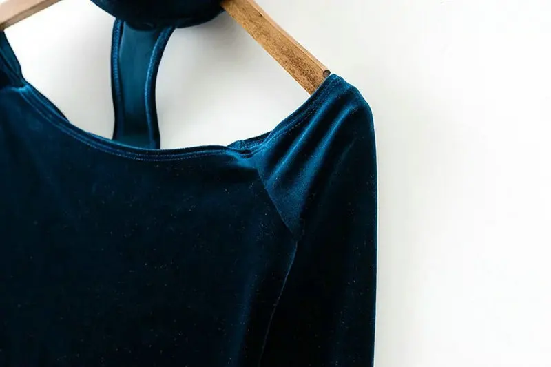 

Halter Backless Women Ladies Shirts Sexy Off Shoulder Long Sleeve Velvet Solid Bodycon Casual 2019 Spring Autumn Top T-shirts
