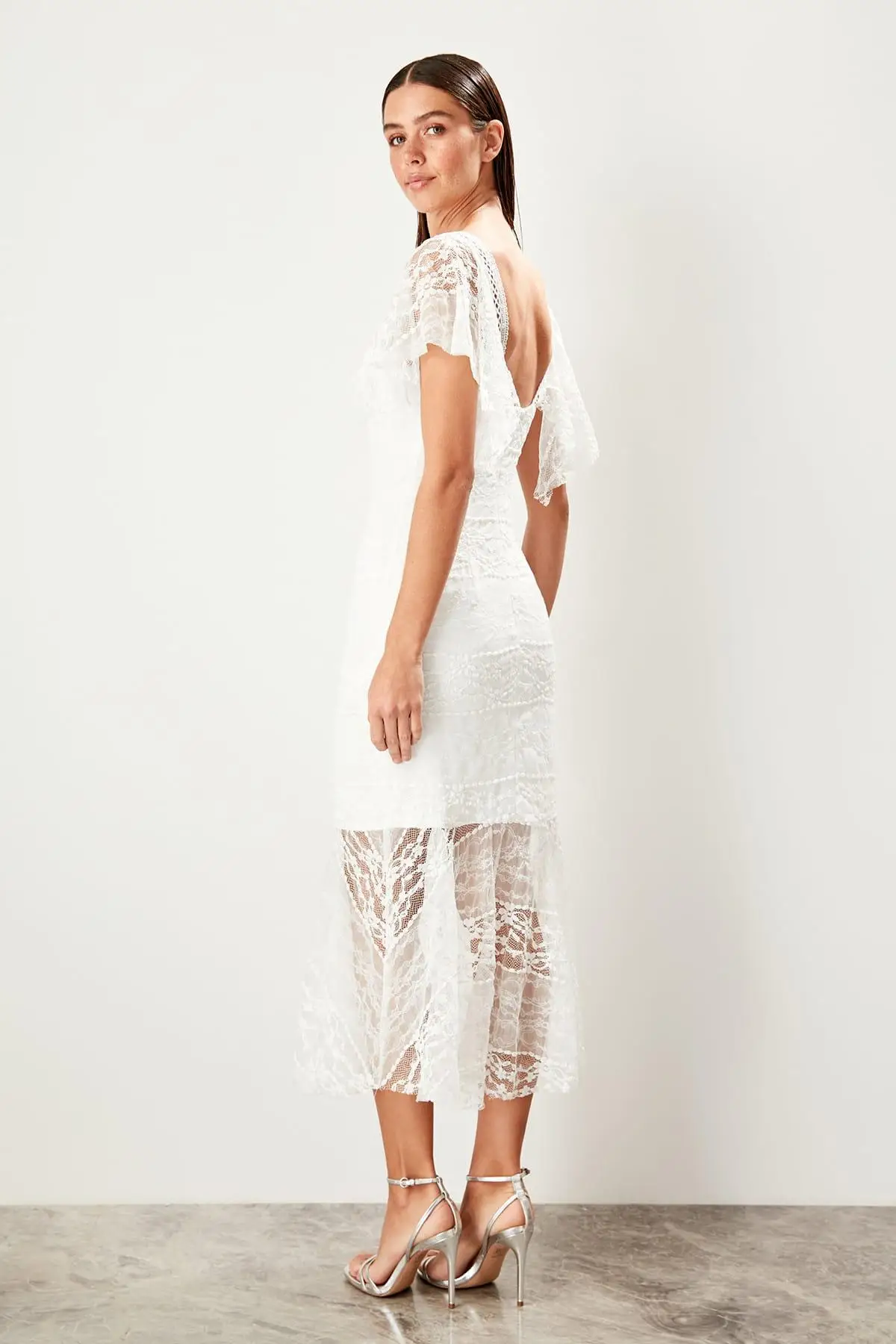 Trendyol платье экрю с бретельками TPRSS19UZ0084|Женские платья| |