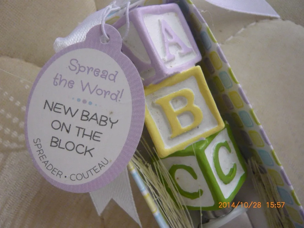 

baby shower party favor gift and giveaways for guest --New Baby on the Block Alphabet Block Spreader 80pieces/lot