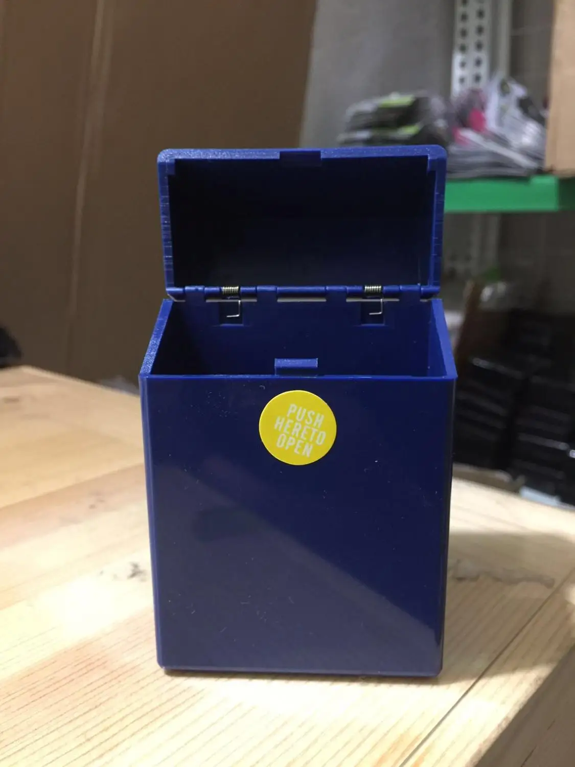 Men-blue Портативная Автоматическая Дамская упаковочная коробка для сигарет компрессионная утолщенная 20 упаковочных коробок Чехол для сигарет мужские аксессуары для сигарет - Цвет: Men-blue