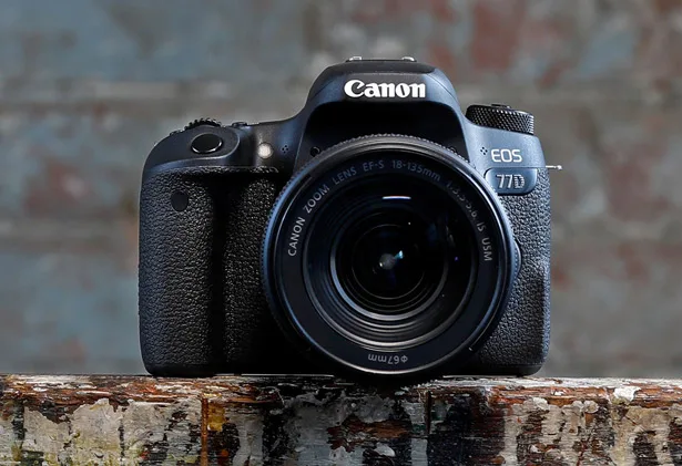 Корпус камеры Canon EOS 77D DSLR и комплект объективов 18 135 мм|body|body camera - Цена: 152 413,03 руб.