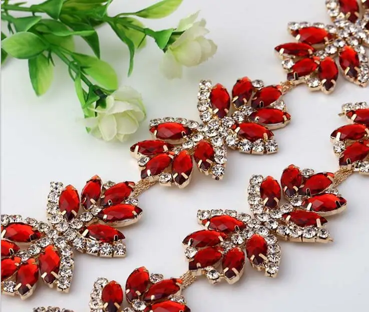 1 ярд сверкающие стразы + красный глаз горный хрусталь позолоченная плоская