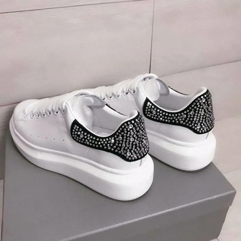 silver bling heel Luchfive из натуральной кожи с заклепками на плоской подошве стелька из овчины круглый носок взлетно-посадочной полосы толстая подошва тонкие туфли на шнуровке Повседневная обувь - Цвет: silver bling heel