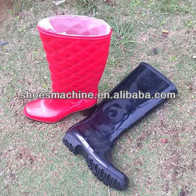 PVC Boot Machine |