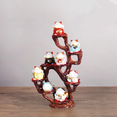 Маленькая фарфоровая и кошачья домашняя машина для открытия подарок на день