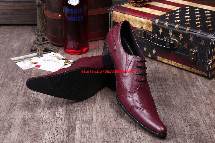 Мужские кожаные туфли белого и красного цвета модельные из нубука на высоком